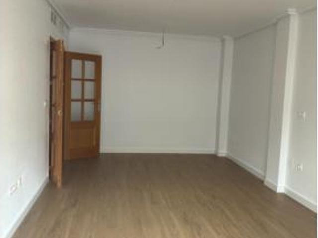 Piso en venta en San Benito, Área Metropolitana de Murcia