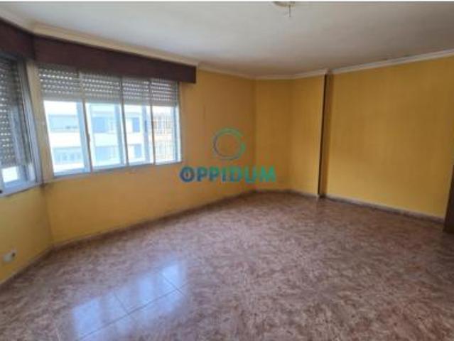 Piso en venta en Narón
