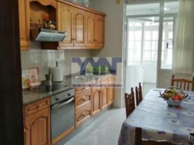 Piso en venta en Narón, Ferrol