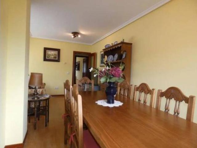 Piso en venta en Nava, Asturias