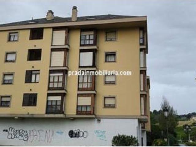 Piso en venta en Navia, Asturias