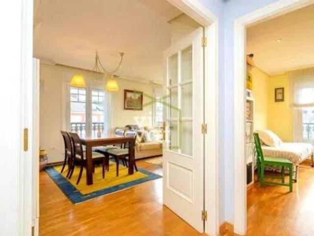 Piso en venta en Navia, Asturias