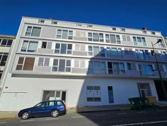Piso en venta en Santa María de Neda, Ferrol