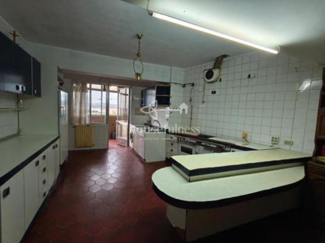 Piso en venta en Santa María de Neda, Neda