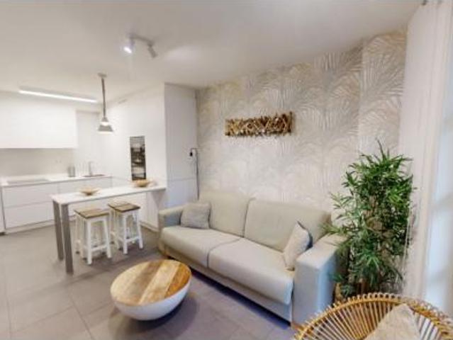 Piso en venta en Noia