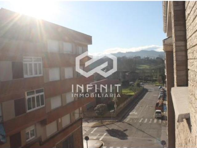 Piso en venta en Noreña, Asturias