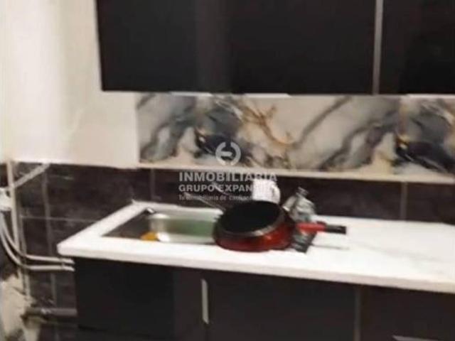 Piso en venta en La Cruz, el Vinalopó Mitjà / El Vinalopó Medio