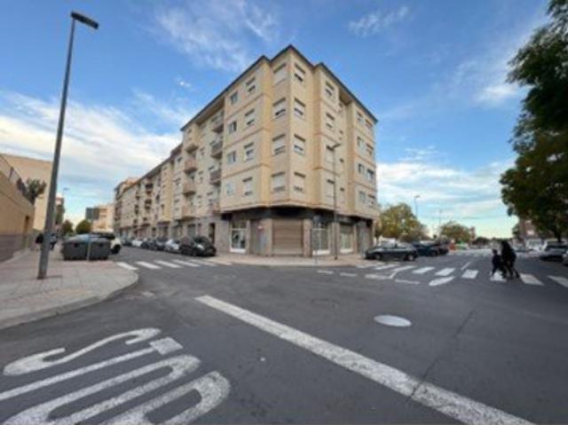 Piso en venta en La Cruz, el Vinalopó Mitjà / El Vinalopó Medio