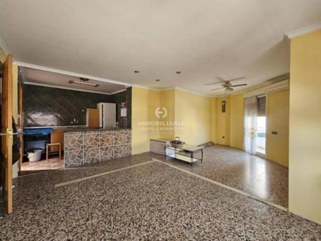 Piso en venta en La Cruz, el Vinalopó Mitjà / El Vinalopó Medio