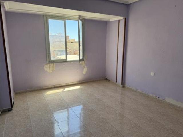Piso en venta en La Cruz, el Vinalopó Mitjà / El Vinalopó Medio