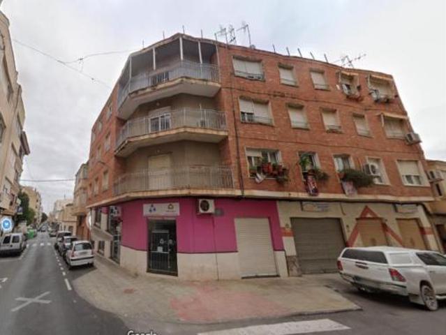 Piso en venta en La Cruz, el Vinalopó Mitjà / El Vinalopó Medio