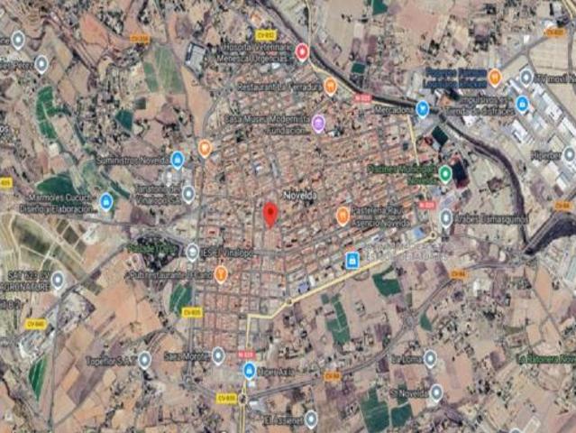 Piso en venta en La Cruz, el Vinalopó Mitjà / El Vinalopó Medio
