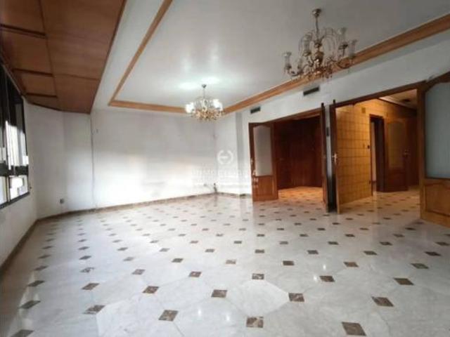 Piso en venta en La Cruz, el Vinalopó Mitjà / El Vinalopó Medio