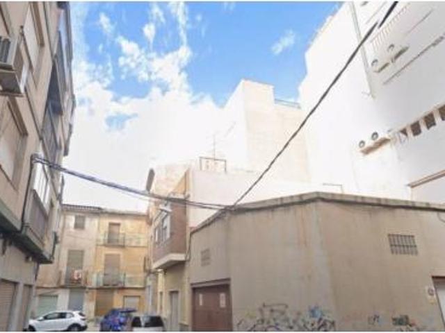 Piso en venta en La Cruz, el Vinalopó Mitjà / El Vinalopó Medio