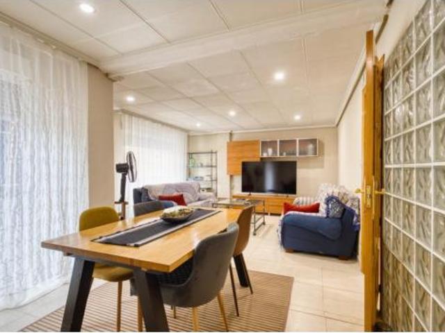 Piso en venta en La Cruz, el Vinalopó Mitjà / El Vinalopó Medio