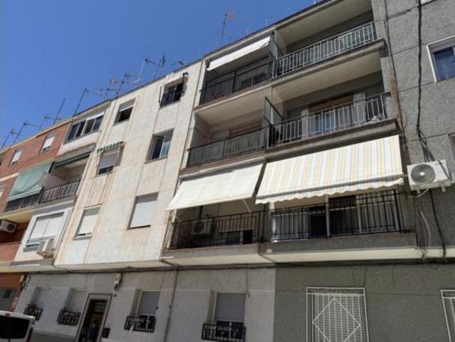 Piso en venta en La Cruz, el Vinalopó Mitjà / El Vinalopó Medio