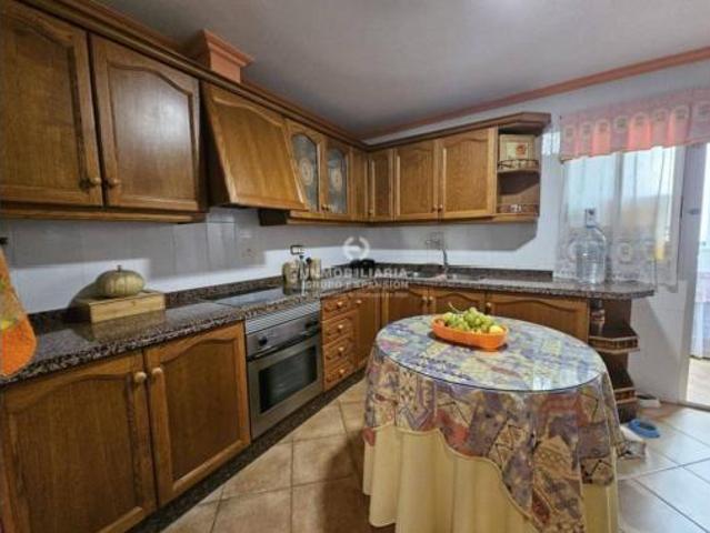 Piso en venta en La Cruz, el Vinalopó Mitjà / El Vinalopó Medio