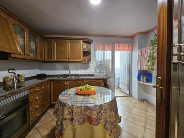 Piso en venta en La Cruz, el Vinalopó Mitjà / El Vinalopó Medio