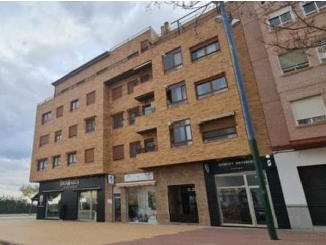 Piso en venta en La Cruz, el Vinalopó Mitjà / El Vinalopó Medio