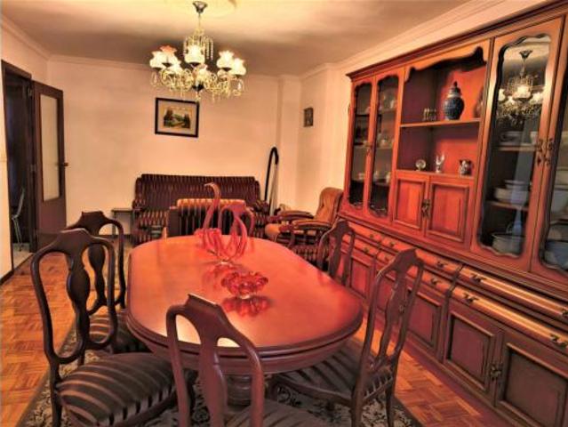 Piso en venta en Flores, O Carballiño