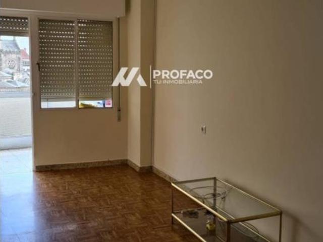 Piso en venta en O Carballiño