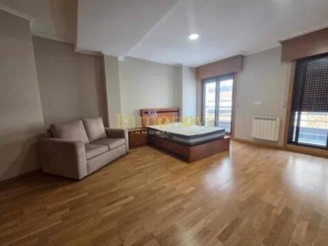 Piso en venta en O Porriño, Vigo