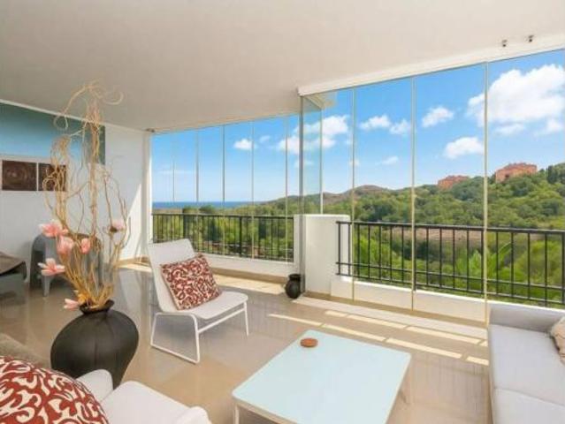 Piso en venta en La Mairena, Ojén