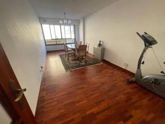 Piso en venta en Oleiros, A Coruña