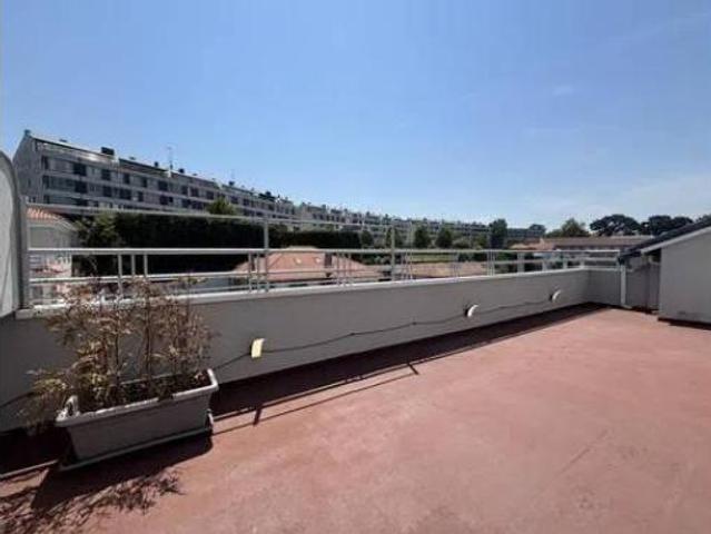 Piso en venta en Oleiros, A Coruña