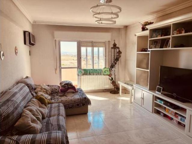 Piso en venta en Olías Del Rey, Castilla-La Mancha