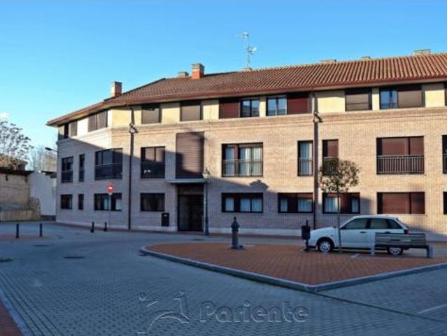 Piso en venta en Olmedo De Camaces, Castilla y León