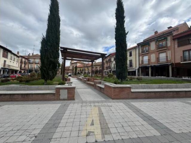 Piso en venta en Olmedo, Urbanización El Caballero