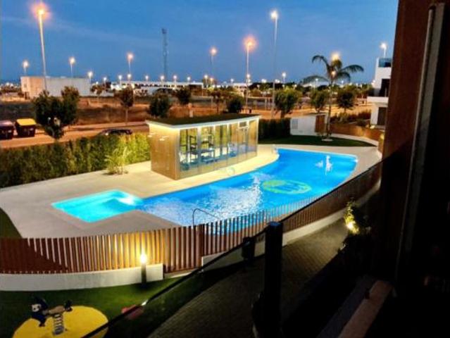 Piso en venta en Villa Martín, el Baix Segura / La Vega Baja