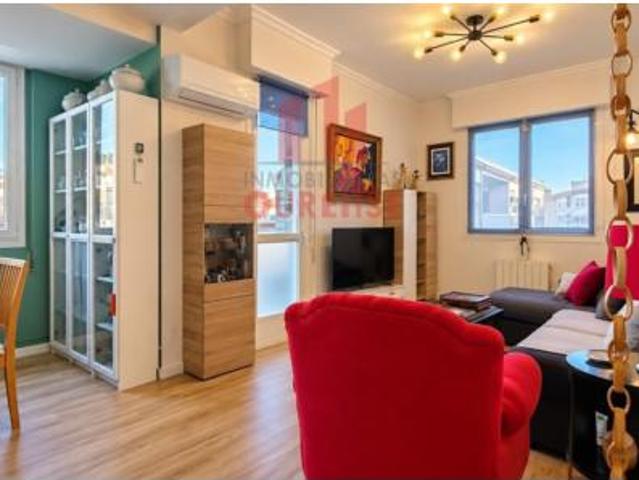 Piso en venta en A Carballeira, Ourense