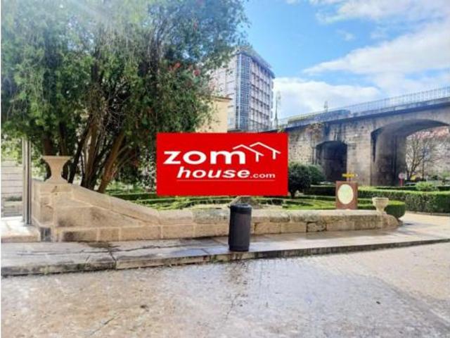 Piso en venta en Centro, Ourense
