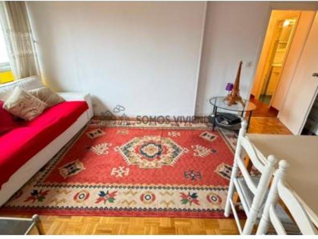 Piso en venta en Montealegre, Ourense