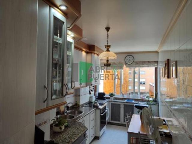 Piso en venta en Centro, Ourense