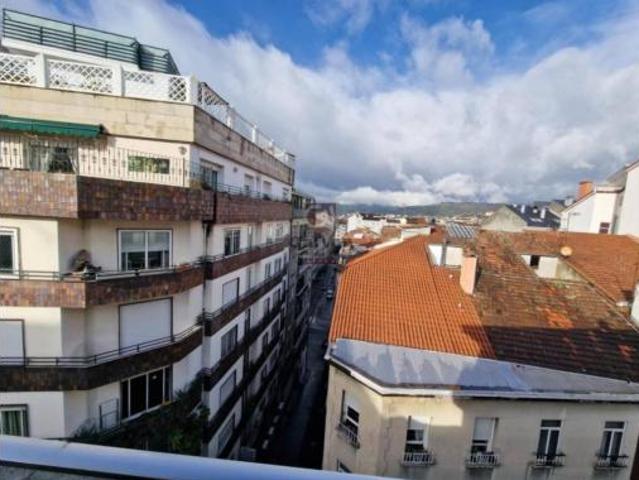 Piso en venta en Ourense, Casco Vello