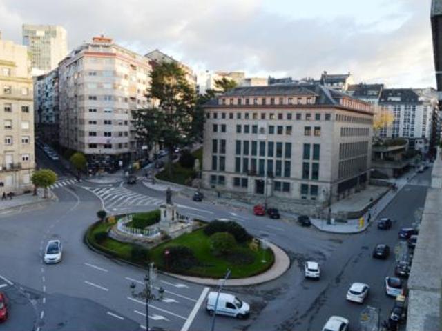 Piso en venta en Ourense, O Couto