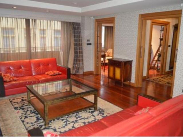 Piso en venta en Centro, Ourense