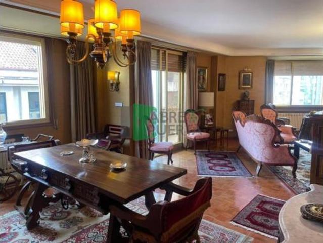 Piso en venta en Centro, Ourense