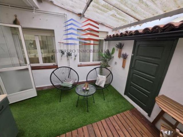 Piso en venta en As Lagoas, Ourense