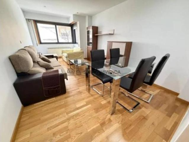 Piso en venta en As Lagoas, Ourense
