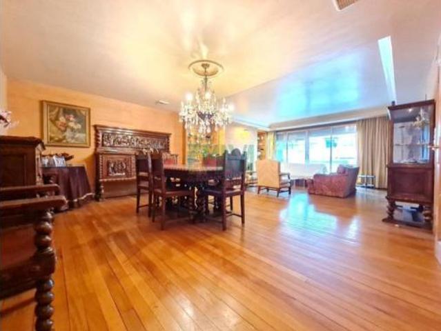 Piso en venta en Ourense, Casco Vello