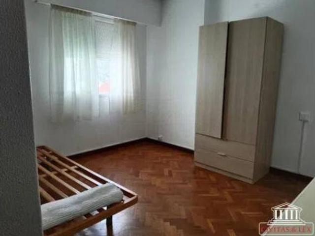 Piso en venta en Montealegre, Ourense
