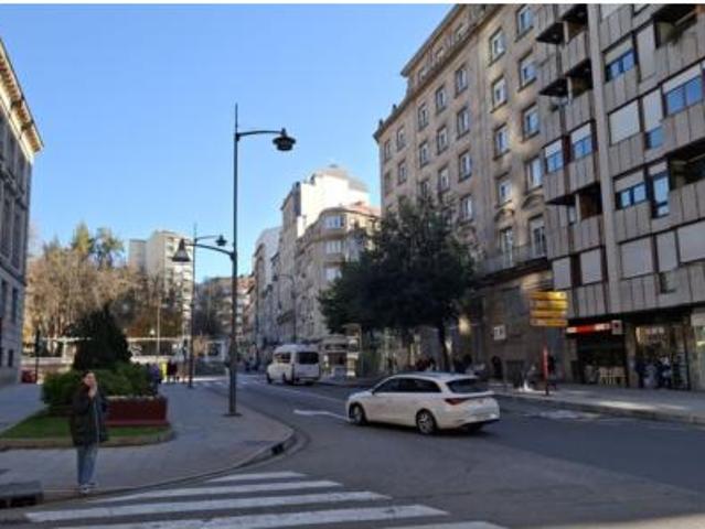 Piso en venta en Ourense, Casco Vello