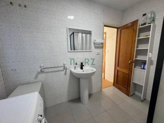 Piso en venta en As Lagoas, Ourense