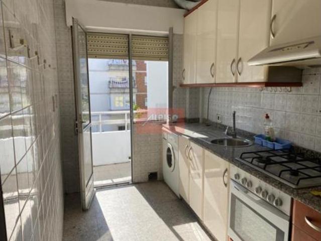 Piso en venta en Mariñamansa, Ourense
