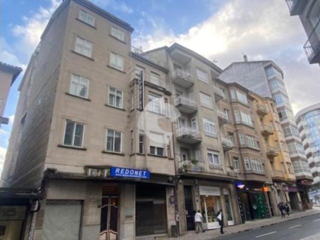 Piso en venta en Couto, Ourense