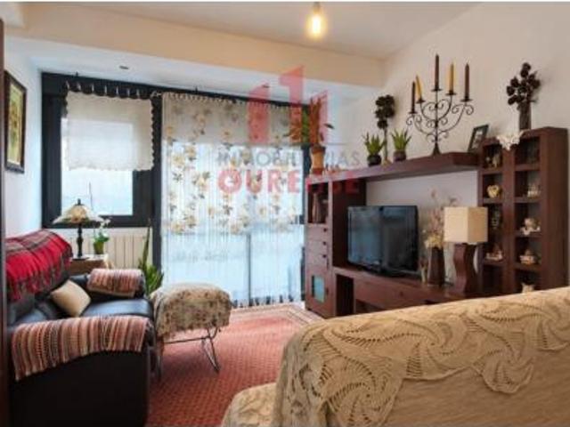 Piso en venta en Couto, Ourense